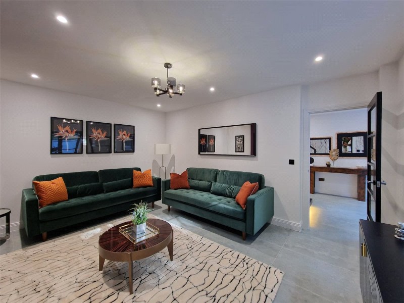 Wellington Avenue, Virginia Water, Surrey, GU25