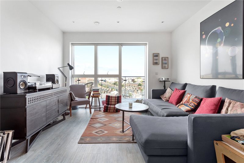 Matthias Road, London, N16