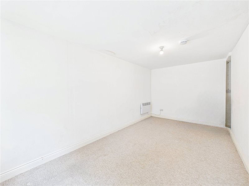 Kestrel Close, Tiverton, Devon, EX16