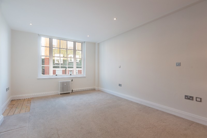 Eyre Court, Finchley Road, St John's Wood, London, NW8
