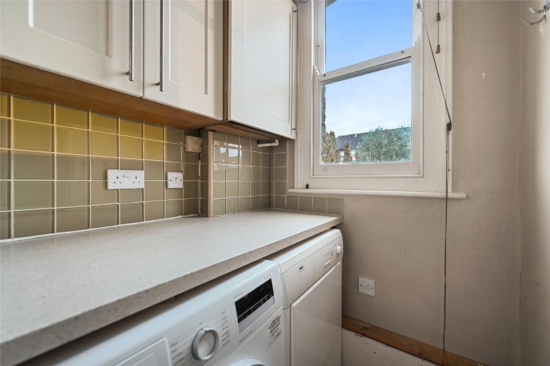 Larden Road, London, W3