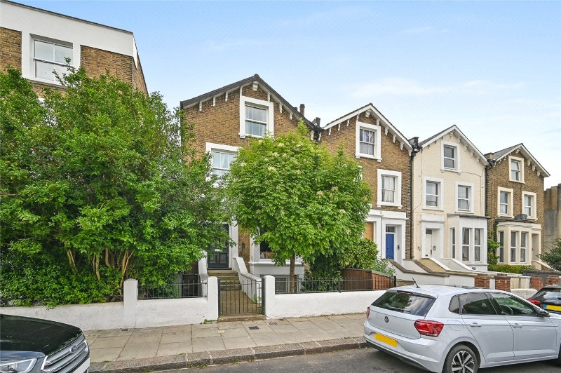 St Stephens Avenue, London, W12