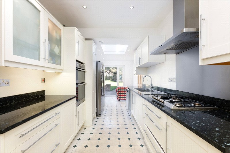 Viewfield Road, London, SW18