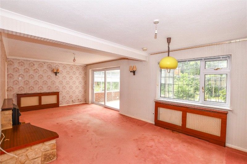 Foxcote, Finchampstead, Wokingham, Berkshire, RG40