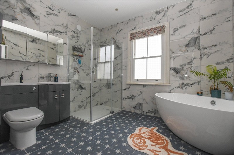 London Road, Wokingham, Berkshire, RG40