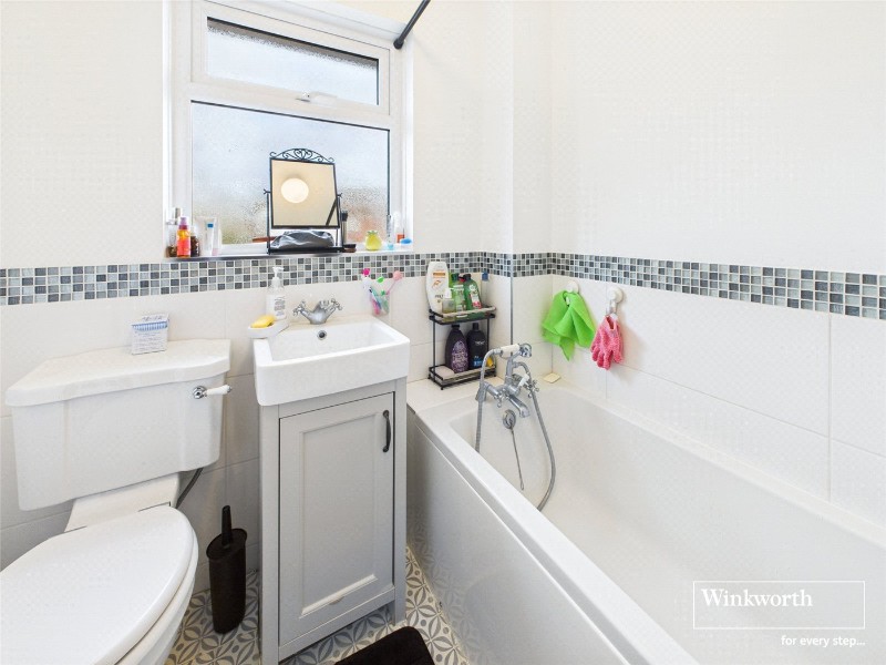 Snowdon Close, Thatcham, Berkshire, RG19