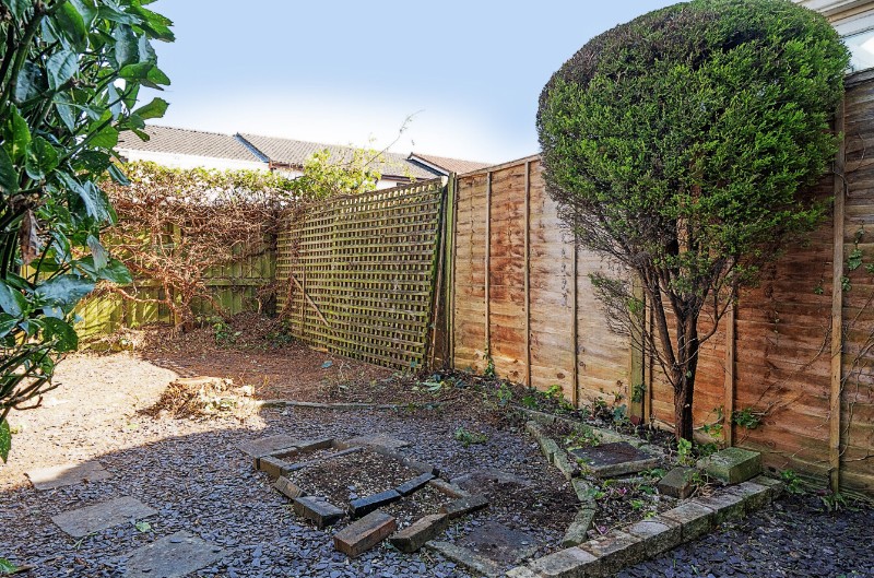 Mead Close, Cullompton, Devon, EX15