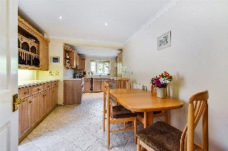 Harvest Close, Winchester, Hampshire, SO22