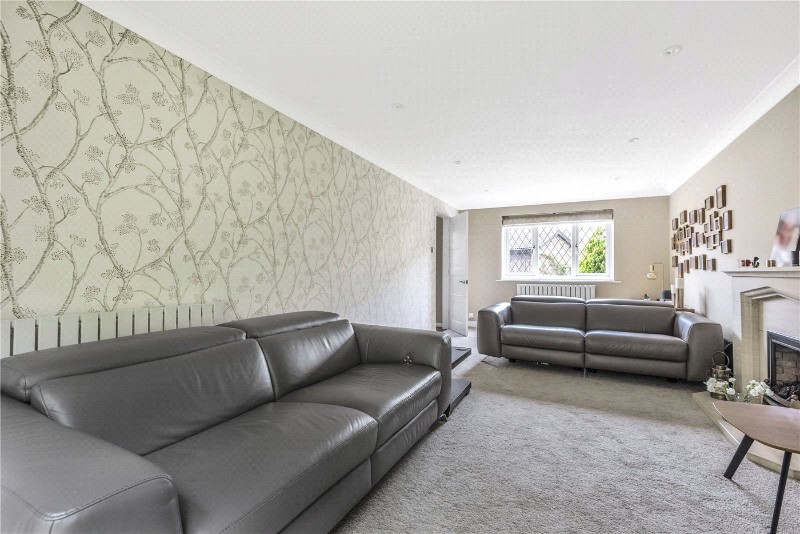 Shire Close, Bagshot, Surrey, GU19
