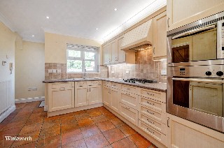 Farleigh Road, Cliddesden, Hampshire, RG25