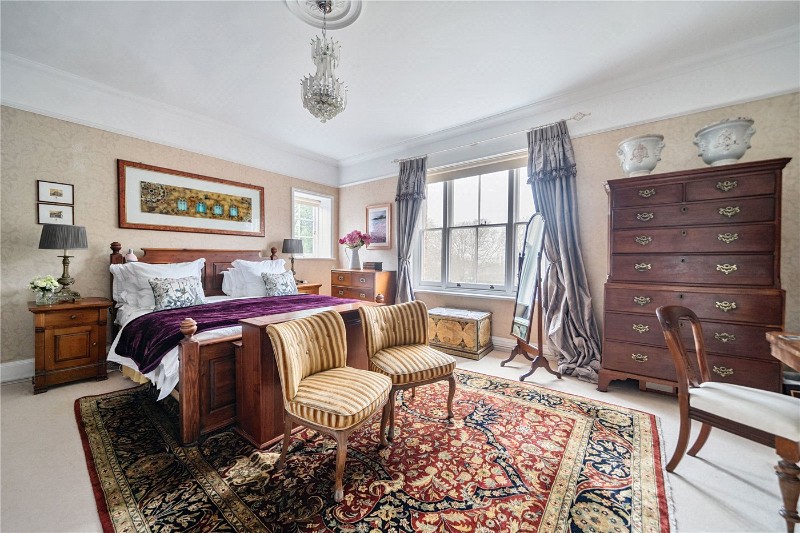 Croft Lane, Crondall, Farnham, Hampshire, GU10