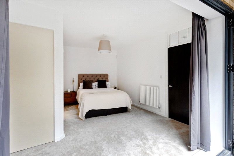Laura Terrace, Brownswood Road, London, N4