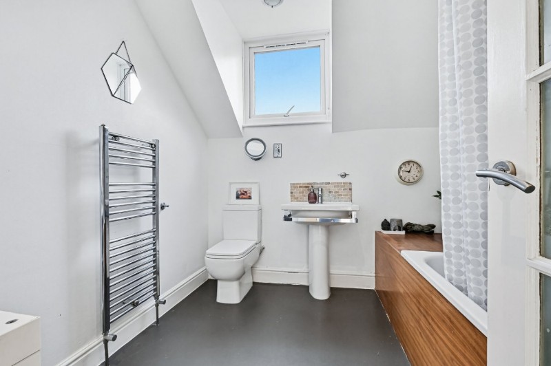 Bromley Road, Beckenham, BR3