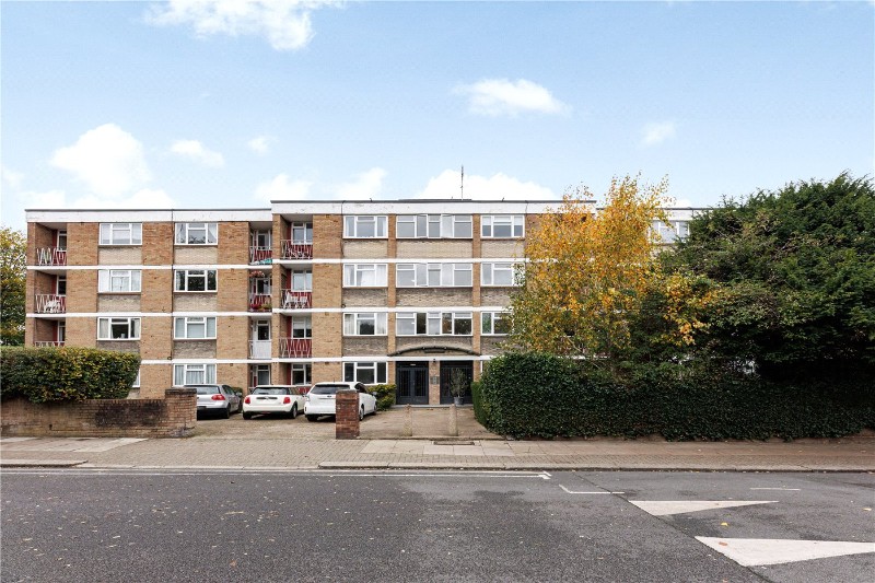 Keswick Road, London, SW15