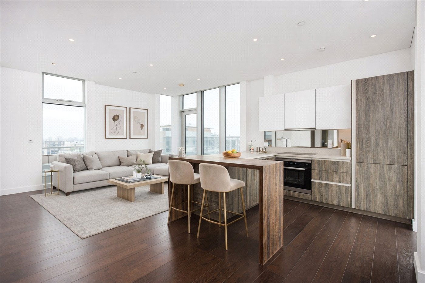 Grand Tower, 1 Plaza Gardens, London, SW15