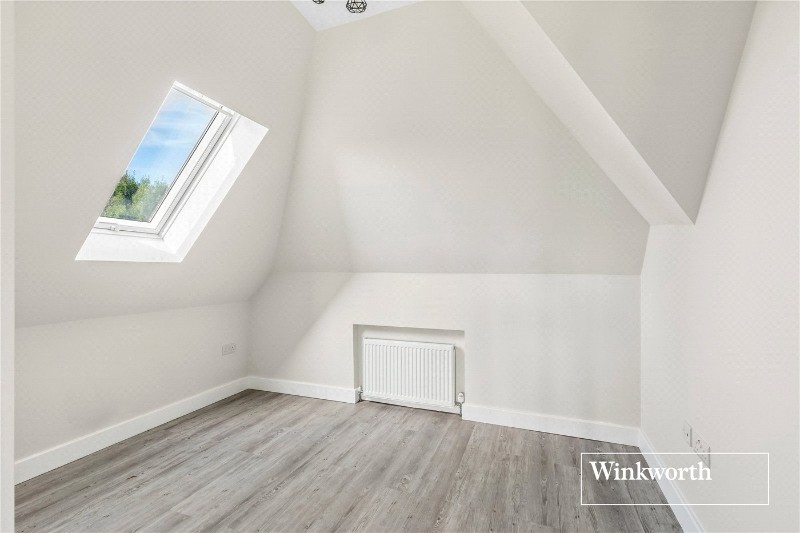 Wentworth Avenue, London, N3