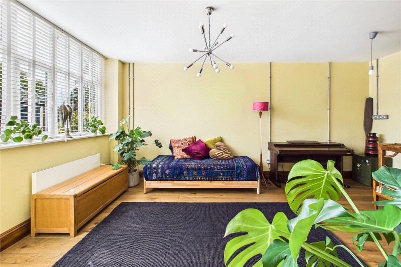 Hillside Road, London, SW2