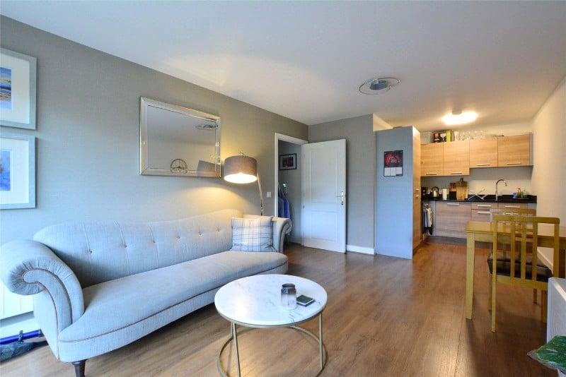 Tarves Way, London, SE10