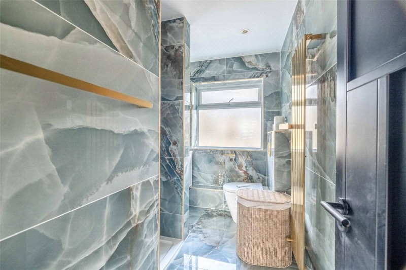 Hewlett Place, Bagshot, Surrey, GU19