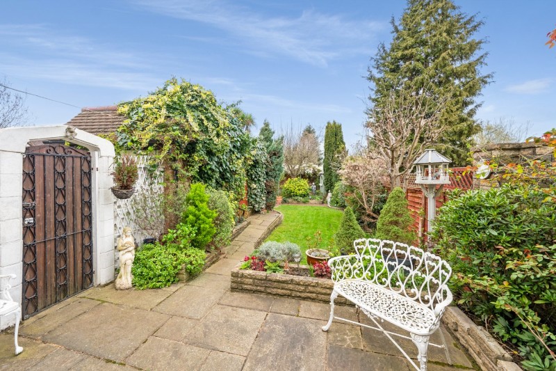 Birchwood Avenue, Beckenham, BR3