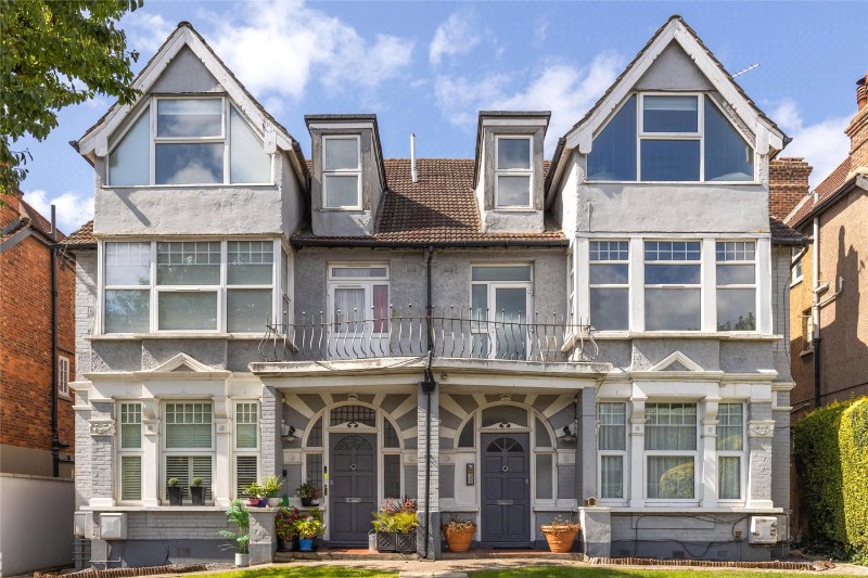 South Norwood Hill, London, SE25