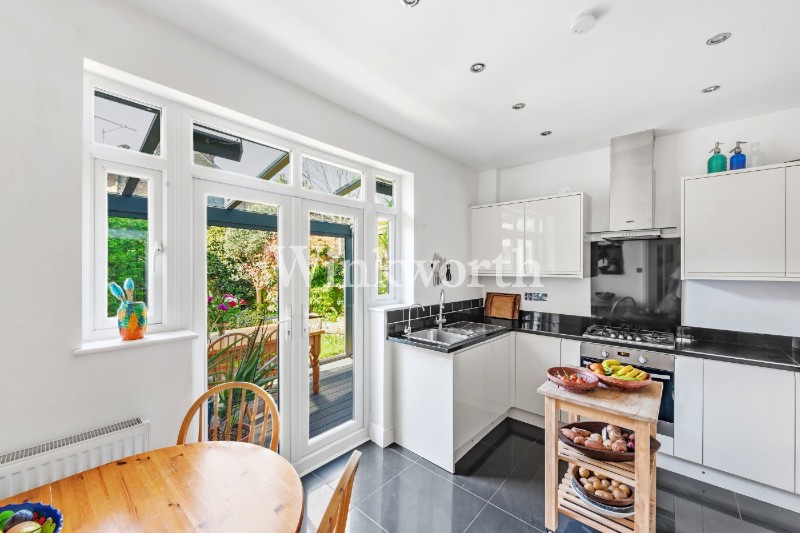 Woodside Gardens, London, N17