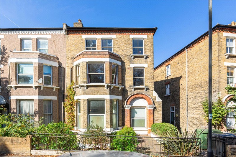 Highland Road, London, SE19