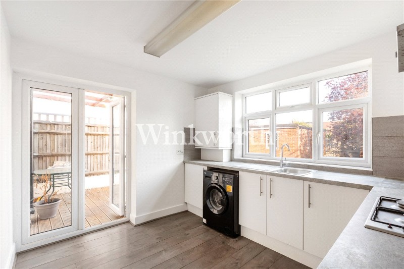 Barrowell Green, London, N21