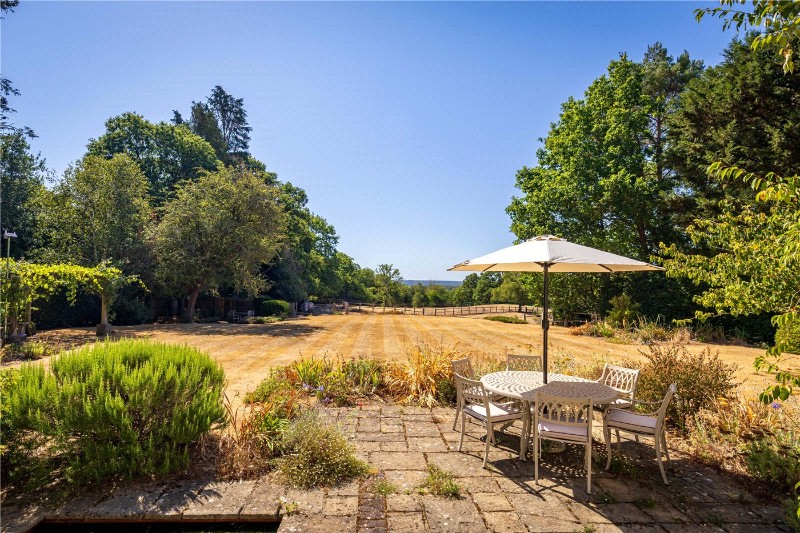 Sheephatch Lane, Tilford, Farnham, Surrey, GU10