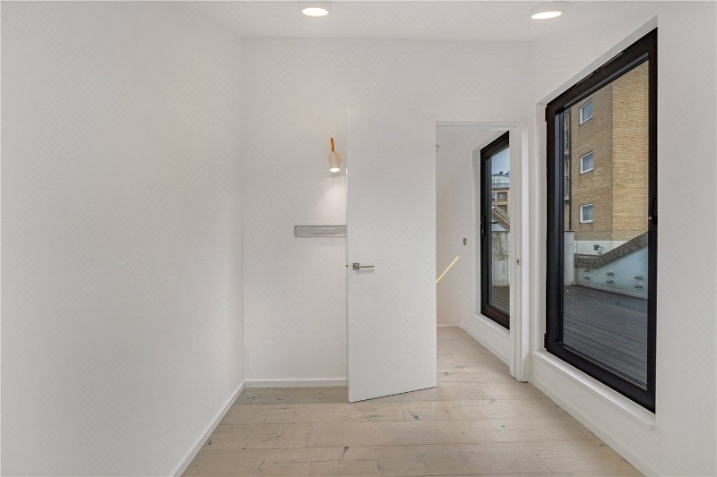 Rotherhithe Street, London, SE16