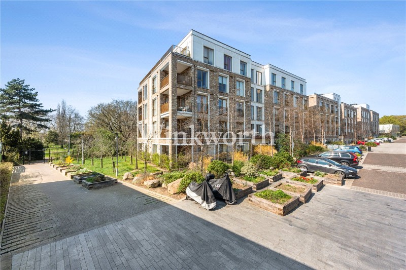 Apple Tree Road, London, N17