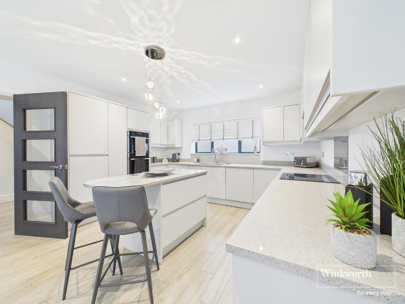 The Brookdales, London, NW11