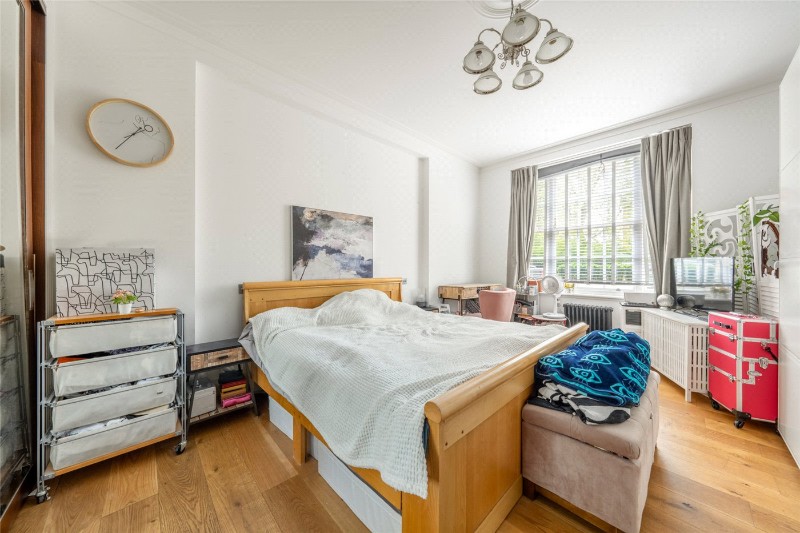 Eyre Court, Finchley Road, St John&#39;s Wood, London, NW8