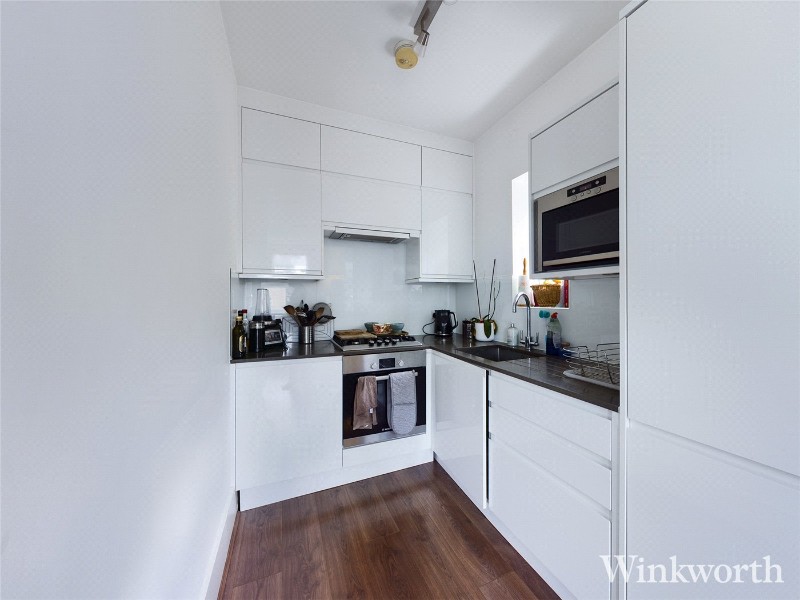 Montpelier Avenue, London, W5