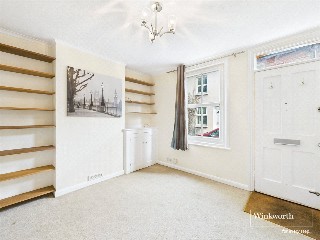 Queens Cottages, Reading, Berkshire, RG1