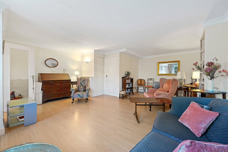 Lily Close, St Paul&#39;s Court, London, W14