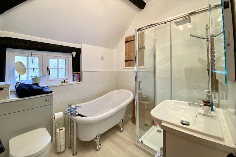 Wycombe End, Beaconsfield, HP9