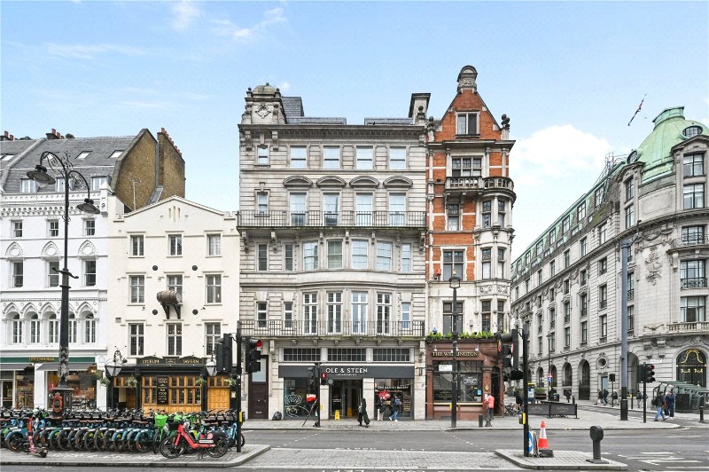 Strand, London, WC2R