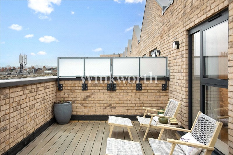 Frankum Mews, London, N22