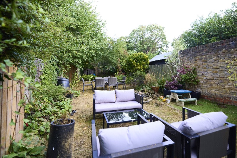 Tollington Place, London, N4