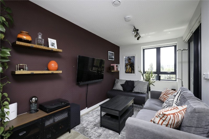 Lakeside Drive, London, NW10