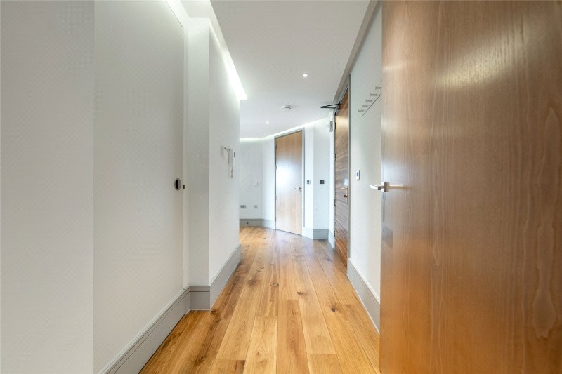 Searle House, Cecil Grove, St John's Wood, London, NW8