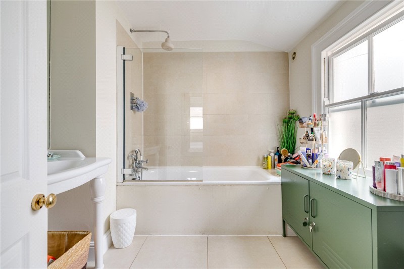 Orbain Road, London, SW6