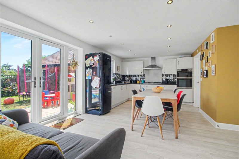 Neale Avenue, Poringland, Norwich, Norfolk, NR14