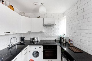 Peckett Square, Highbury Grange, N5