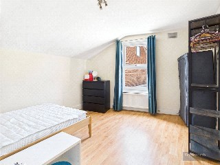 Brighton Road, Surbiton, KT6