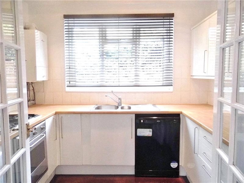 Brownlow Road, Finchley, London, N3