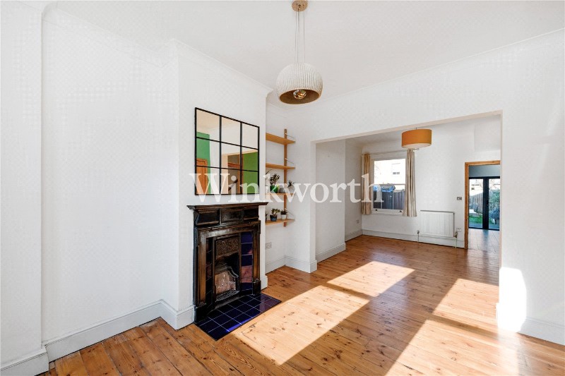 Lymington Avenue, London, N22