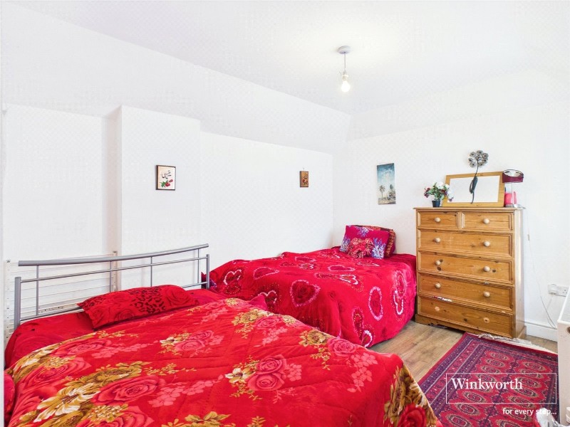 Rookery Close, London, NW9