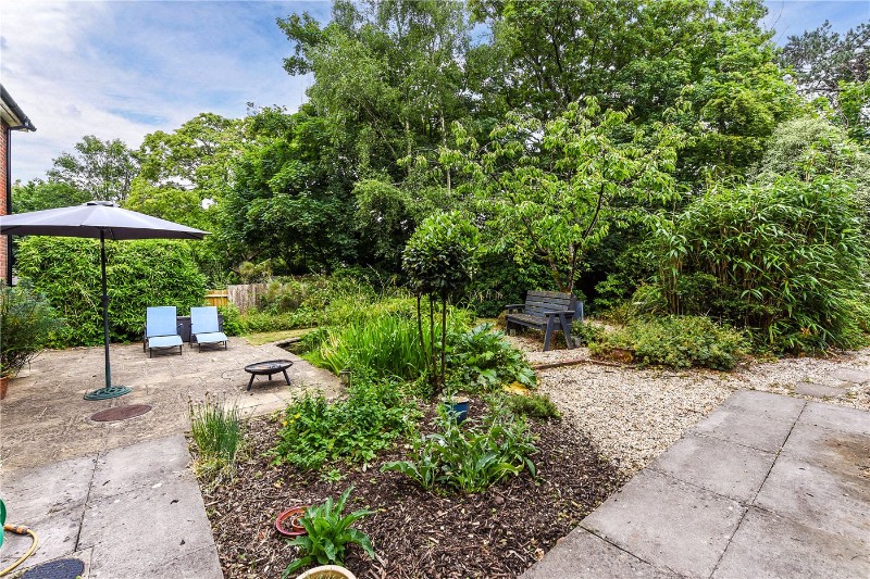 Sarum Close, Winchester, Hampshire, SO22